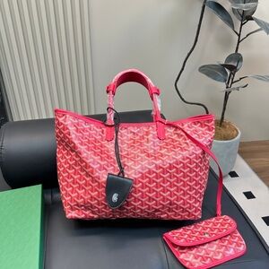 Goyard Red Chevron Tote Bag with Signature Style